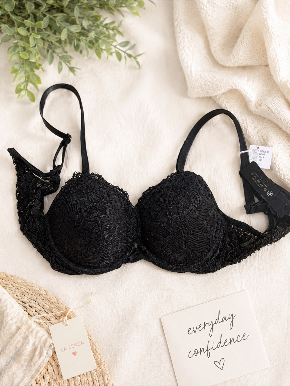 Black Lace Underwire T-Shirt Bra with Light Padding - Unbranded